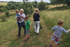 SHN-Nature-walk-family